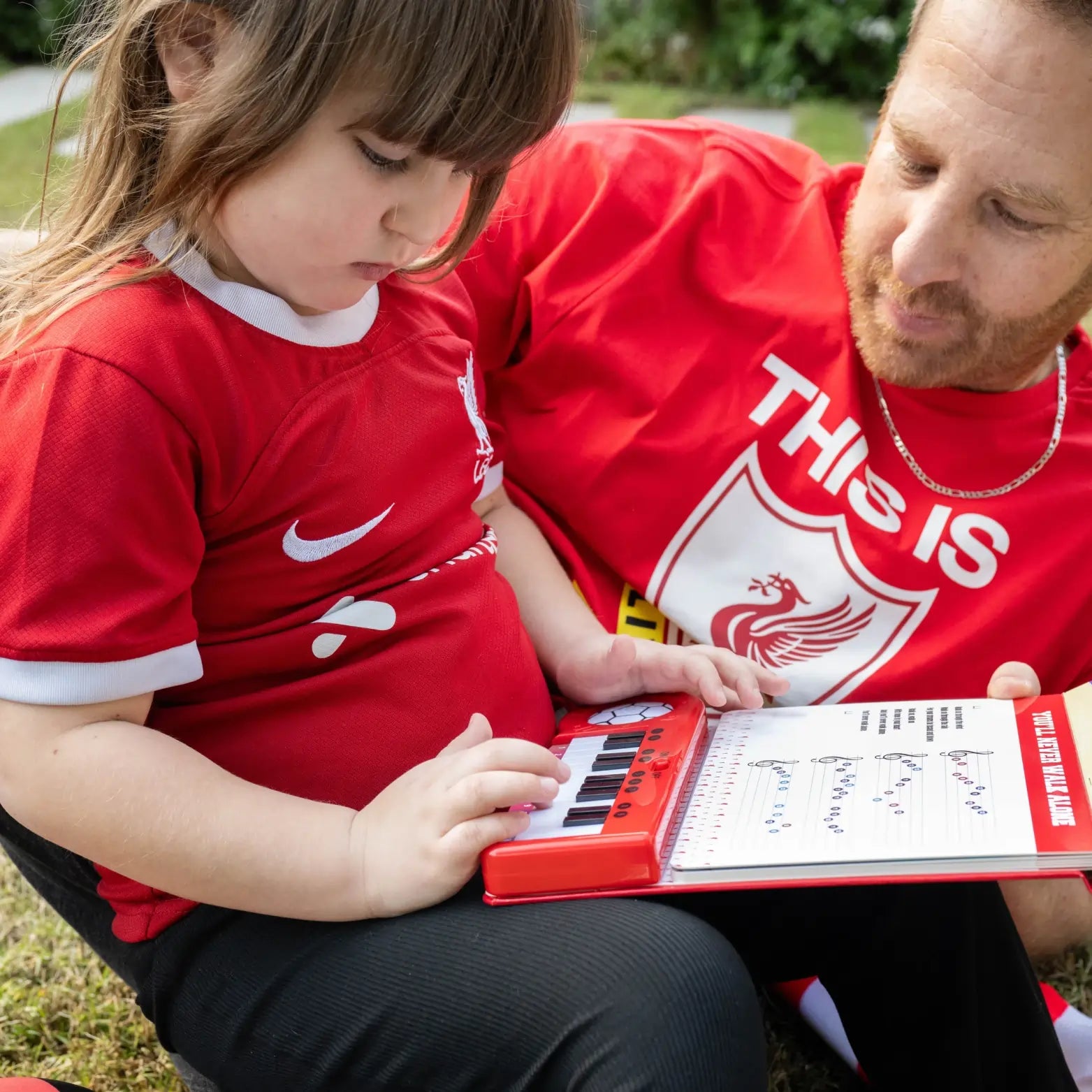 Liverpool FC Piano Book Child & Parent